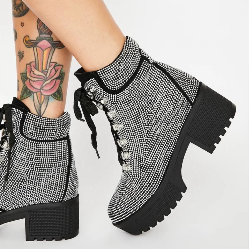 Azalea Wang scorpion black boots a few of the studs are missing see pictures